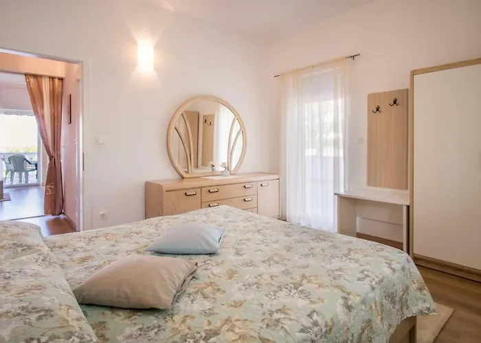 Apartmani Dujmovic