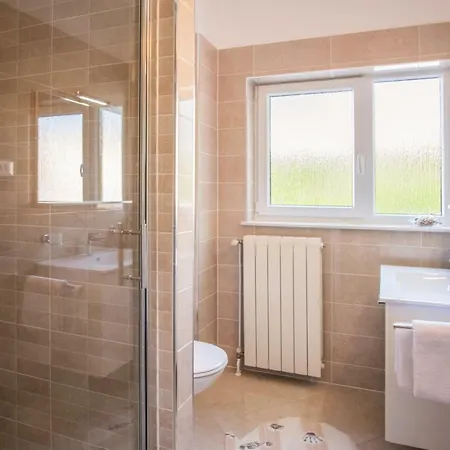 Apartmani Dujmovic Malinska Exteriér fotografie